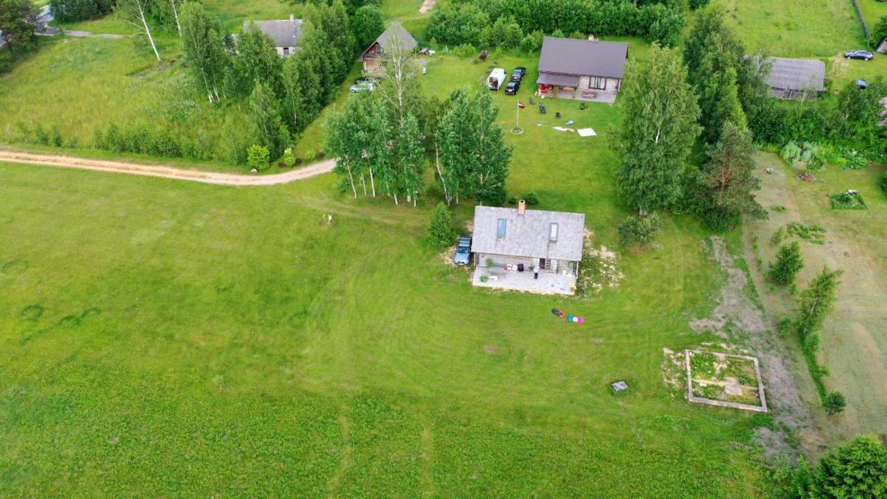 Palmas Villa Jūrkalne Kültér fotó