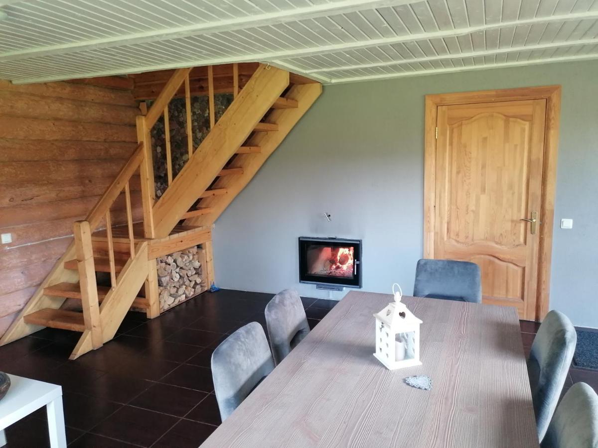 Palmas Villa Jūrkalne Kültér fotó