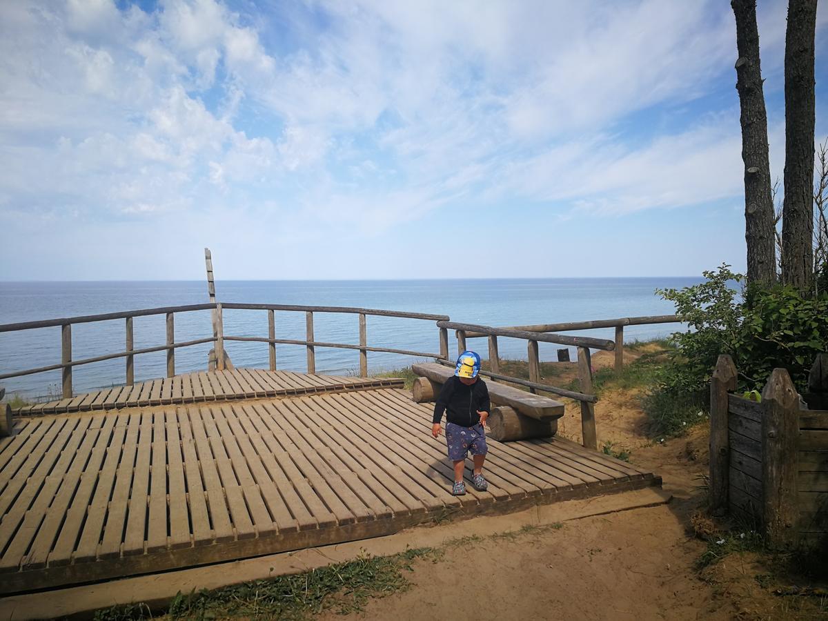 Palmas Villa Jūrkalne Kültér fotó